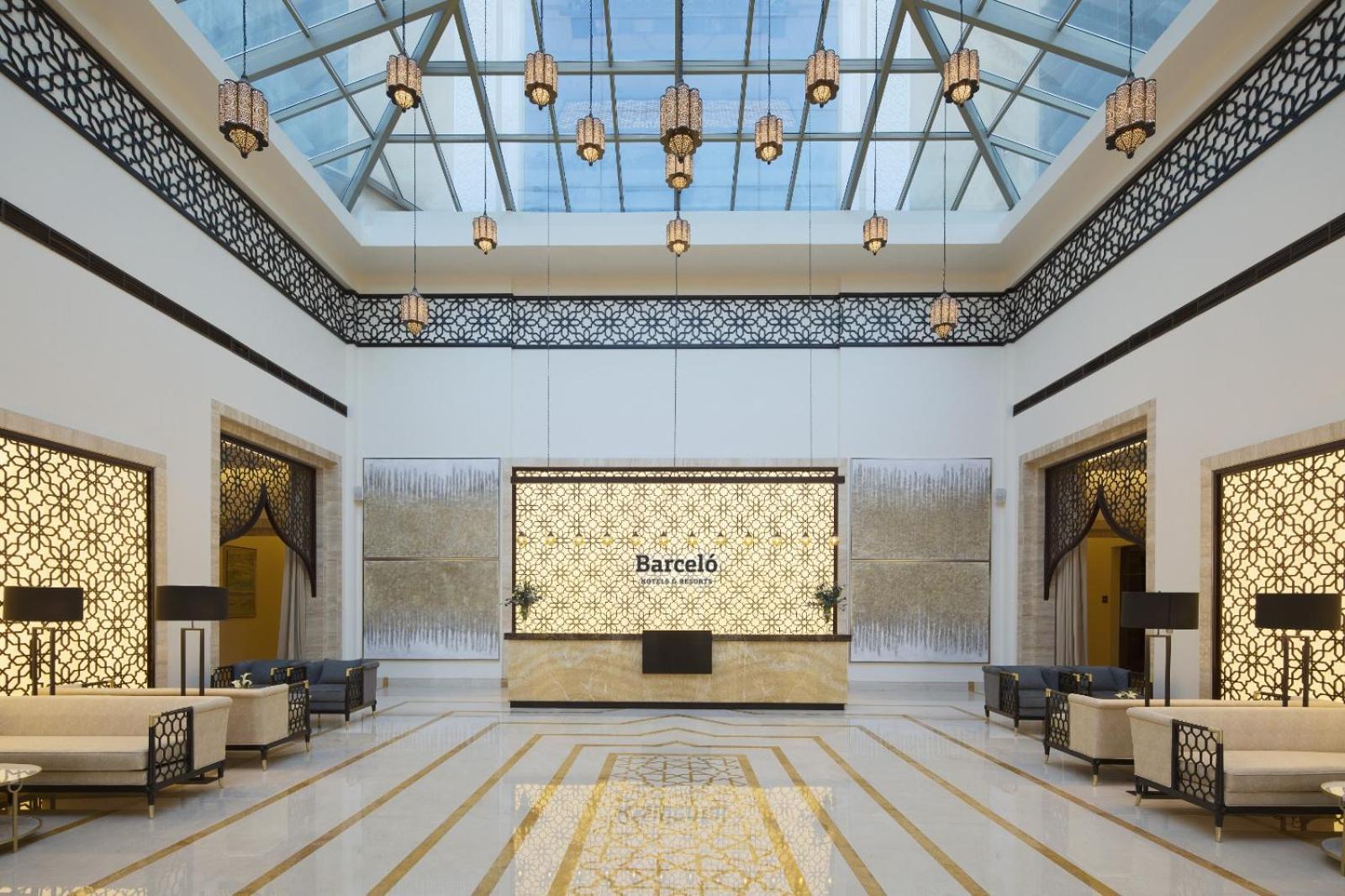Barcelo Al Jaddaf, Dubai Hotel Exterior photo Barceló Barcelona