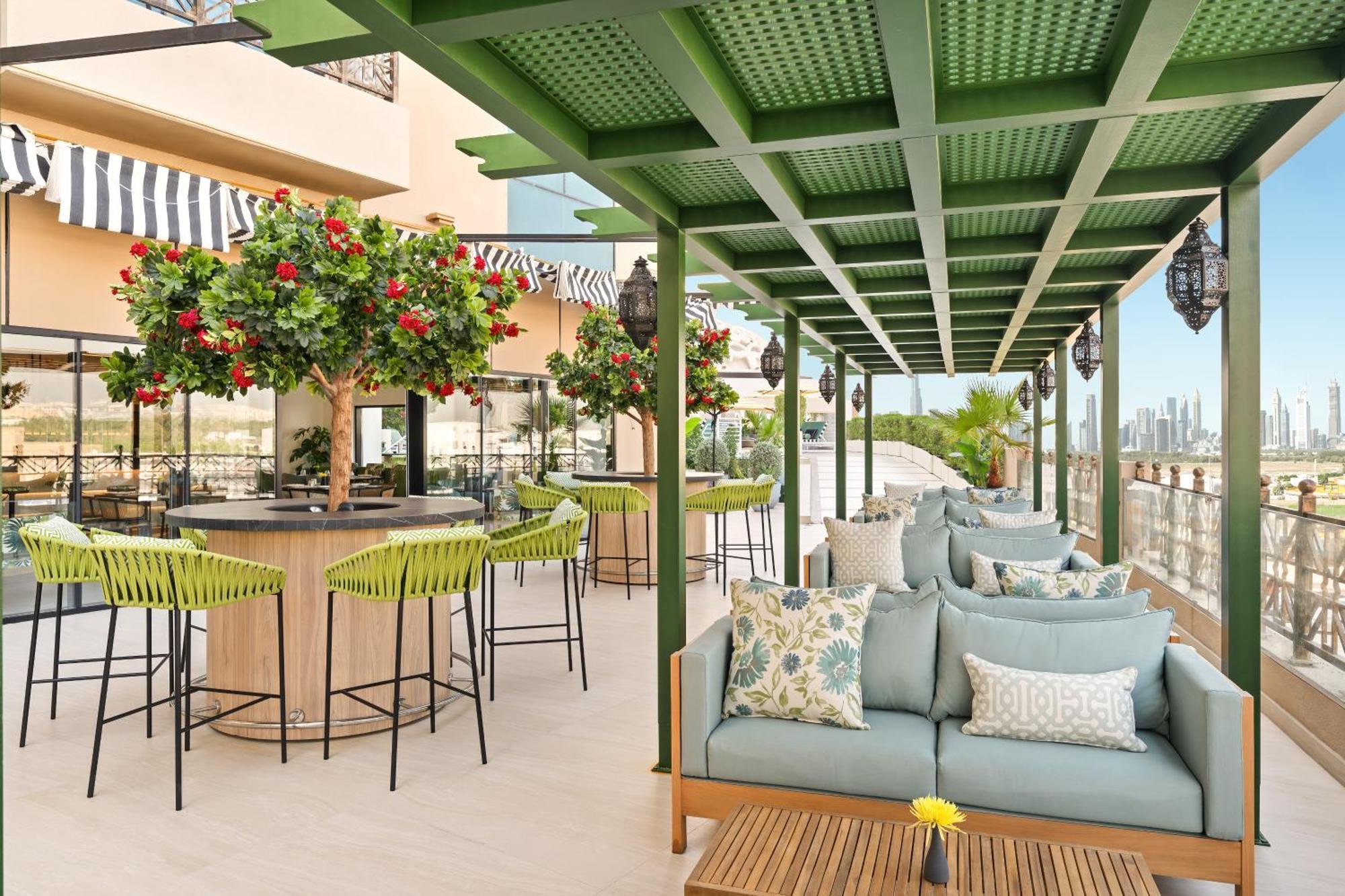 Barcelo Al Jaddaf, Dubai Hotel Exterior photo Rooftop lounge